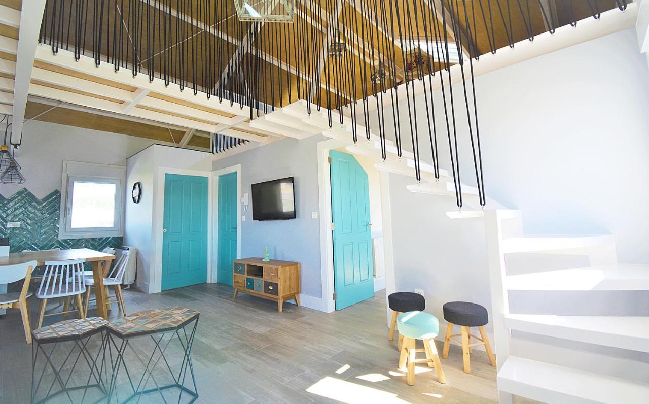Galihost - Apartamentos Mamuela Ribadumia المظهر الخارجي الصورة