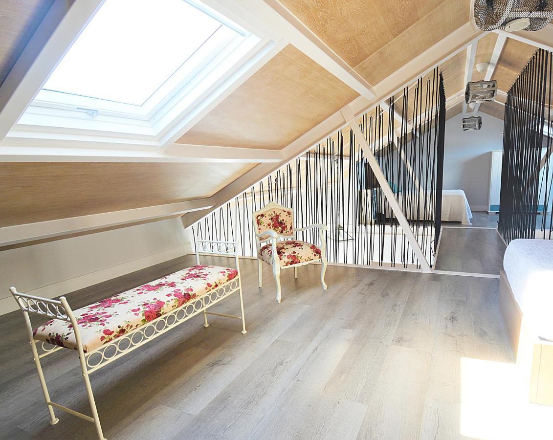 Galihost - Apartamentos Mamuela Ribadumia المظهر الخارجي الصورة