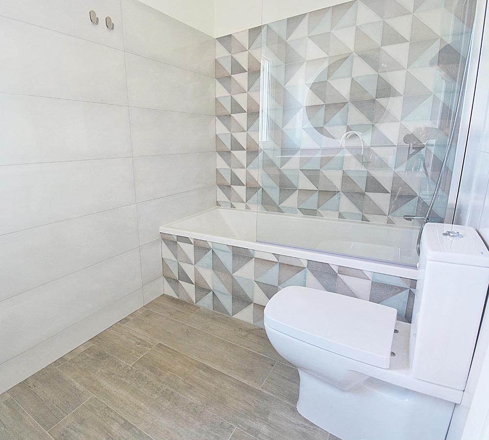 Galihost - Apartamentos Mamuela Ribadumia المظهر الخارجي الصورة